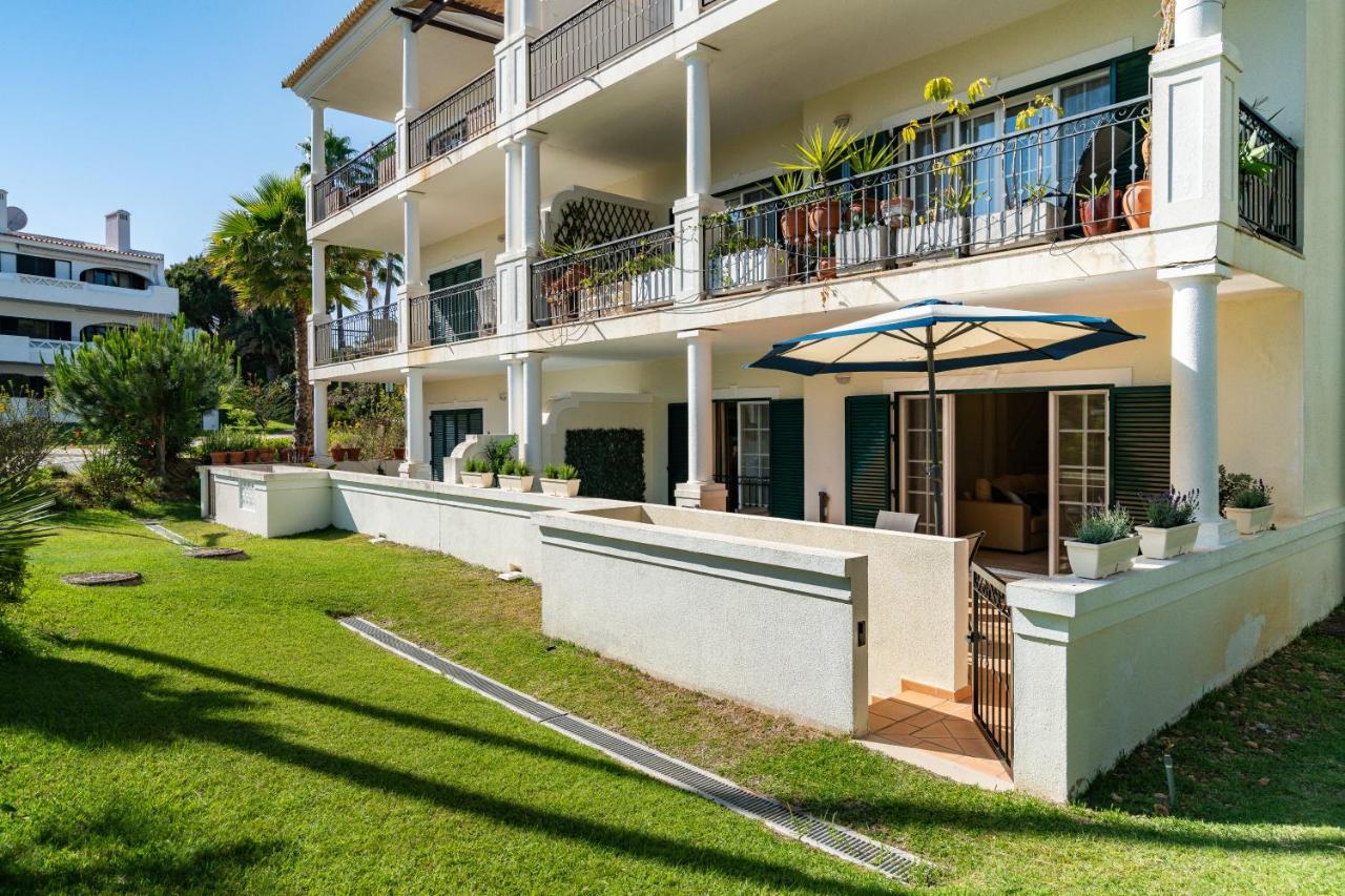 Vale De Lobo By Intiholidays Vale do Lobo Eksteriør billede